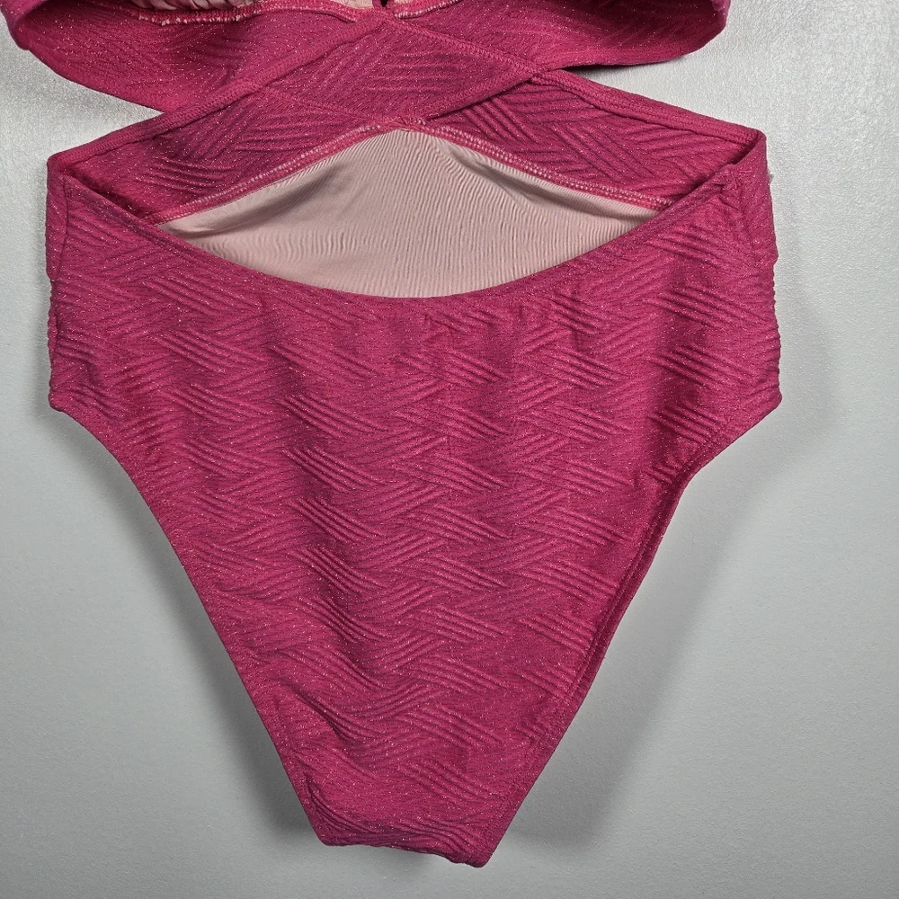 Cupshe Magenta Textured Cutout One-Piece Swimsuit